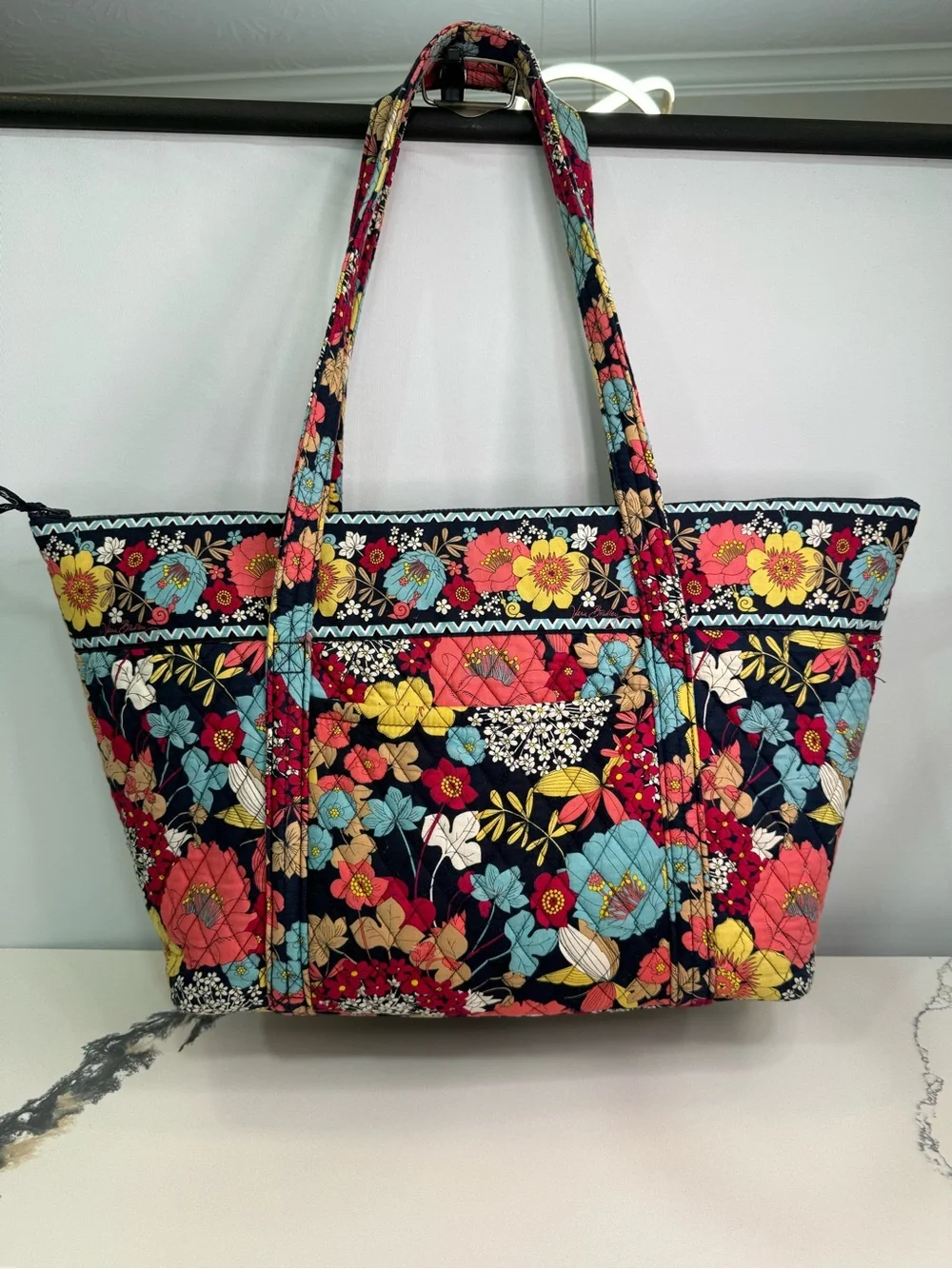 Vera Bradley XL Tote Bag Navy Floral Multicolor